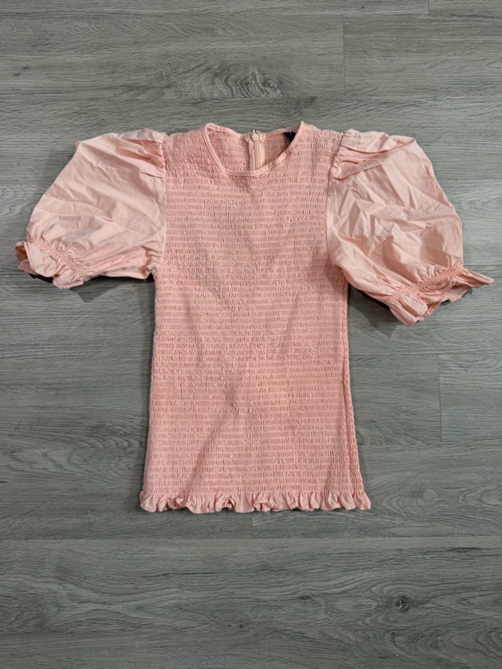 YAS Women's Pink Smocked Puff Sleeve Top